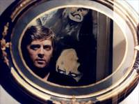 Кадр Кроваво-красное