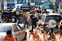 Кадр 2012: Цунами