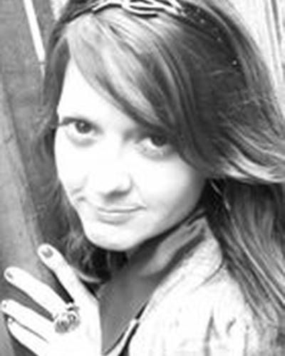 Дженнифер Бентон фото