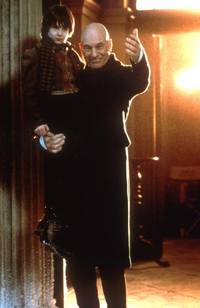 Кадр Духи Рождества