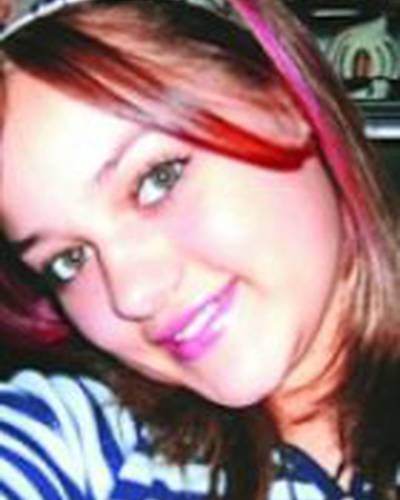 Andrea Lagunes фото