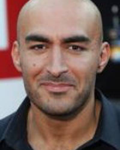 Роберт Ватаж фото