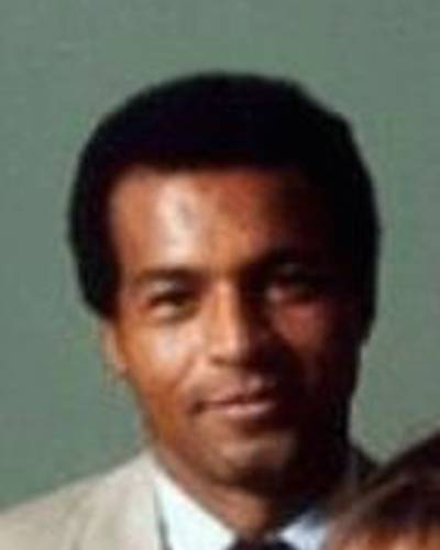 Ллойд Хэйнс фото