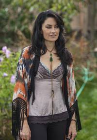 Кадр Ведьмы Ист-Энда