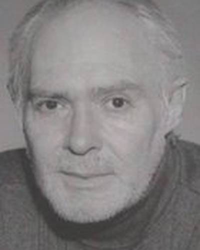 Эллис Мур фото