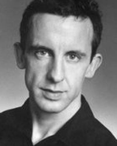 Адриан Харрис фото