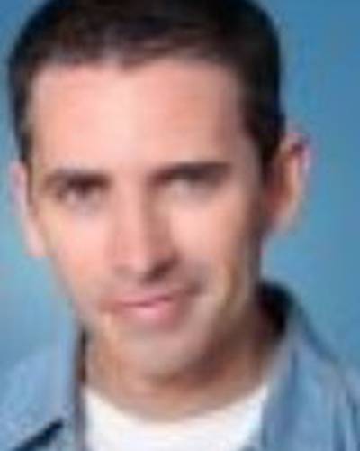 Луис Адамс фото