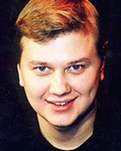 Антон Денисов фото