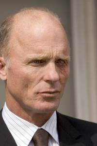 Кадр Оправданная жестокость