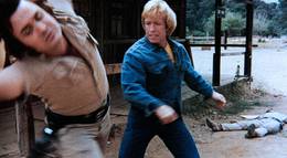 Кадр из фильма "Правонарушитель" - 2