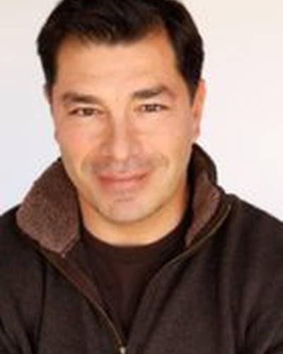 Ариэль Льянас фото