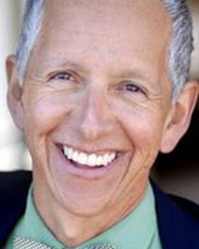 Конрад Коррал фото