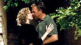 Кадр из фильма "Послание в бутылке" - 1