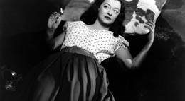 Кадр из фильма "За лесом" - 1