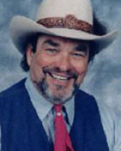 Russ McCubbin фото