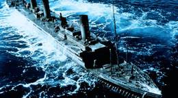 Кадр из фильма "Поднять Титаник" - 1