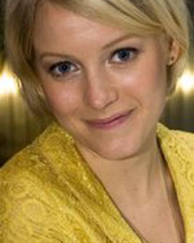 Лаура Бирн фото