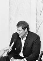 Том Доути фото