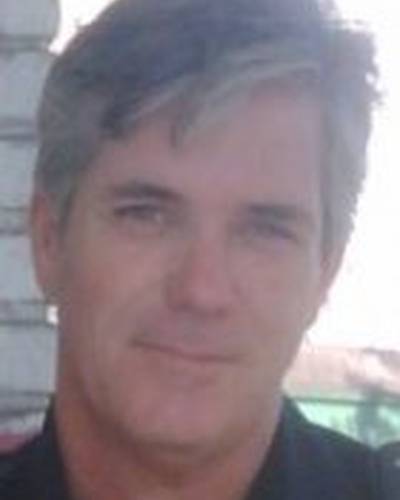 Логан Дуглас Смит фото