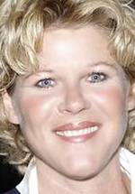 Элли Миллс фото