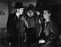 Кадр Dr. Renault's Secret