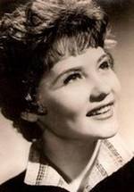 Мари Тёрёчик фото