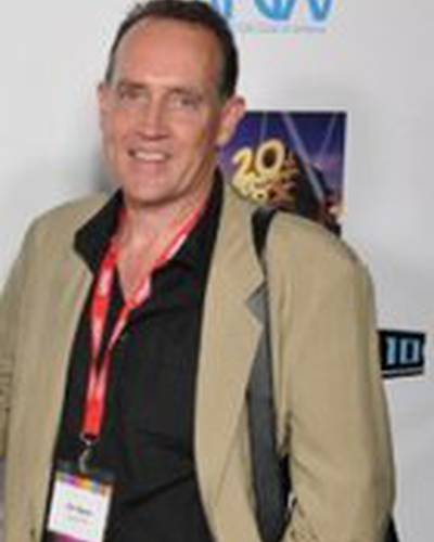 Тим Бэйкер фото