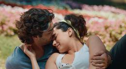 Кадр из фильма "Всё из-за любви" - 2