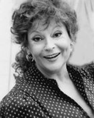 Анджела Луче фото