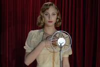 Кадр Париж! Париж!