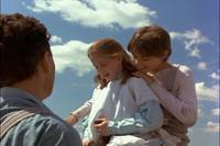 Кадр Неприятности с обезьянками