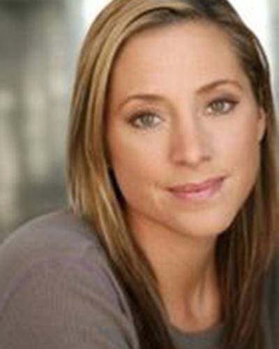 Алисия Мартон фото