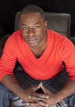 Виктор Тогунде фото