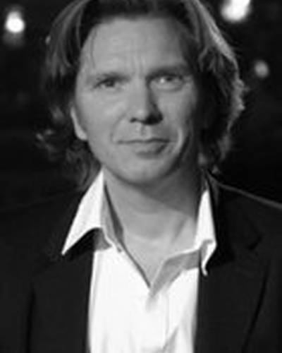 Джеффри Уолтон фото