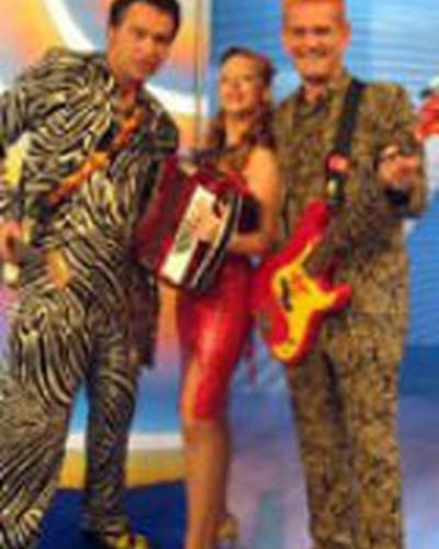 Красные Элвисы фото