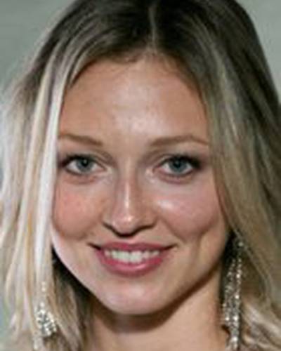 Зои Таквелл-Смит фото