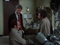 Кадр Коломбо: Коломбо теряет терпение