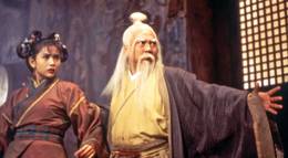 Кадр из фильма "Служители зла" - 2