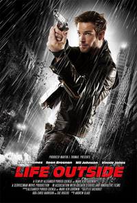 Постер Жизнь снаружи