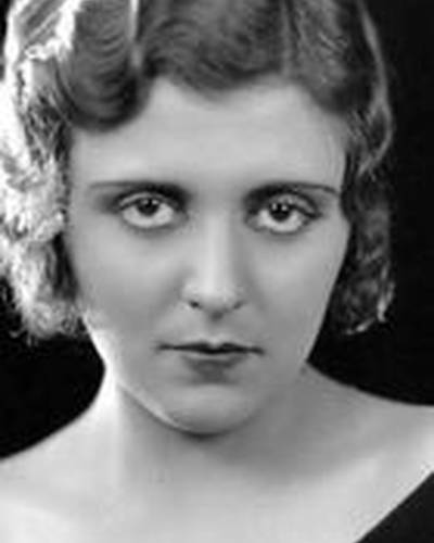 Мэри Доран фото