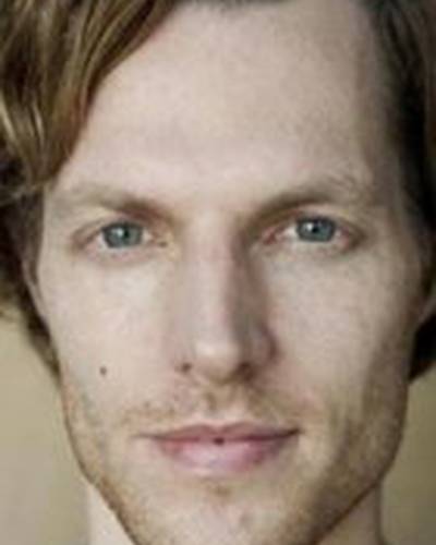 Д.Г. Малоуни фото