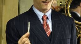 Кадр из фильма "Сумасшествие вокруг марихуаны: Киномюзикл" - 2