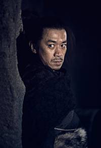 Кадр Беловолосая ведьма Лунного королевства