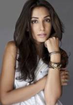 Моника Догра фото