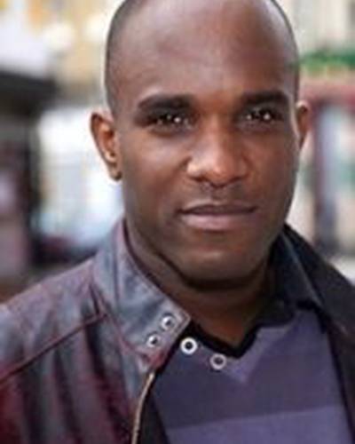 Феникс Джеймс фото