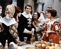 Кадр Анжелика, маркиза ангелов