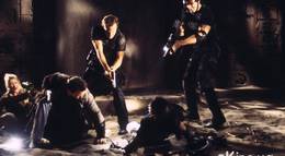 Кадр из фильма "Один в темноте" - 1