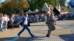 Кадр из фильма "Слуга народа 2" - 1