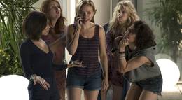 Кадр из фильма "Развлечения взрослых девочек" - 2