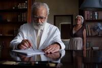 Кадр Вспоминая моих печальных шлюх